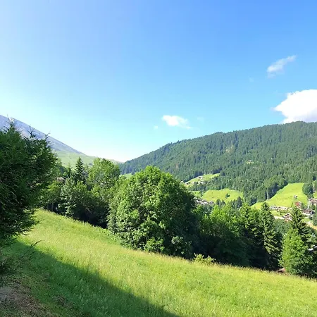 Apartmán 3 Pieces Avec Terrasse, Parking, Cheminee Et Vue Montagne A - Fr-1-459-54 La Clusaz